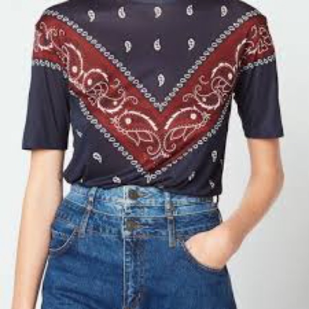 Sandro bandana print tee, new never worn !